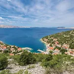 Lovely In With House Sea View